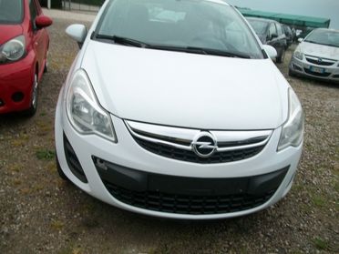 Opel Corsa 1.2 3 porte One SI NEOPATENTATI GARANZIA UN ANNO EURO 05 HP 86 KW 63 KM 144200