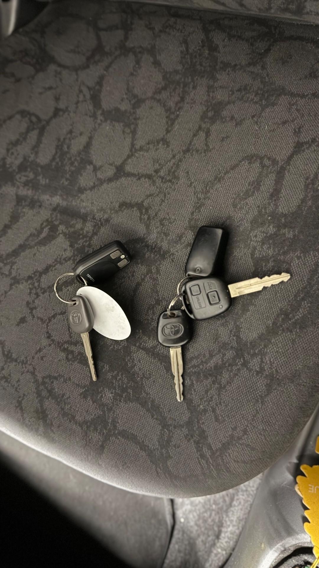 Toyota Yaris 1.0i 16V cat 5 porte