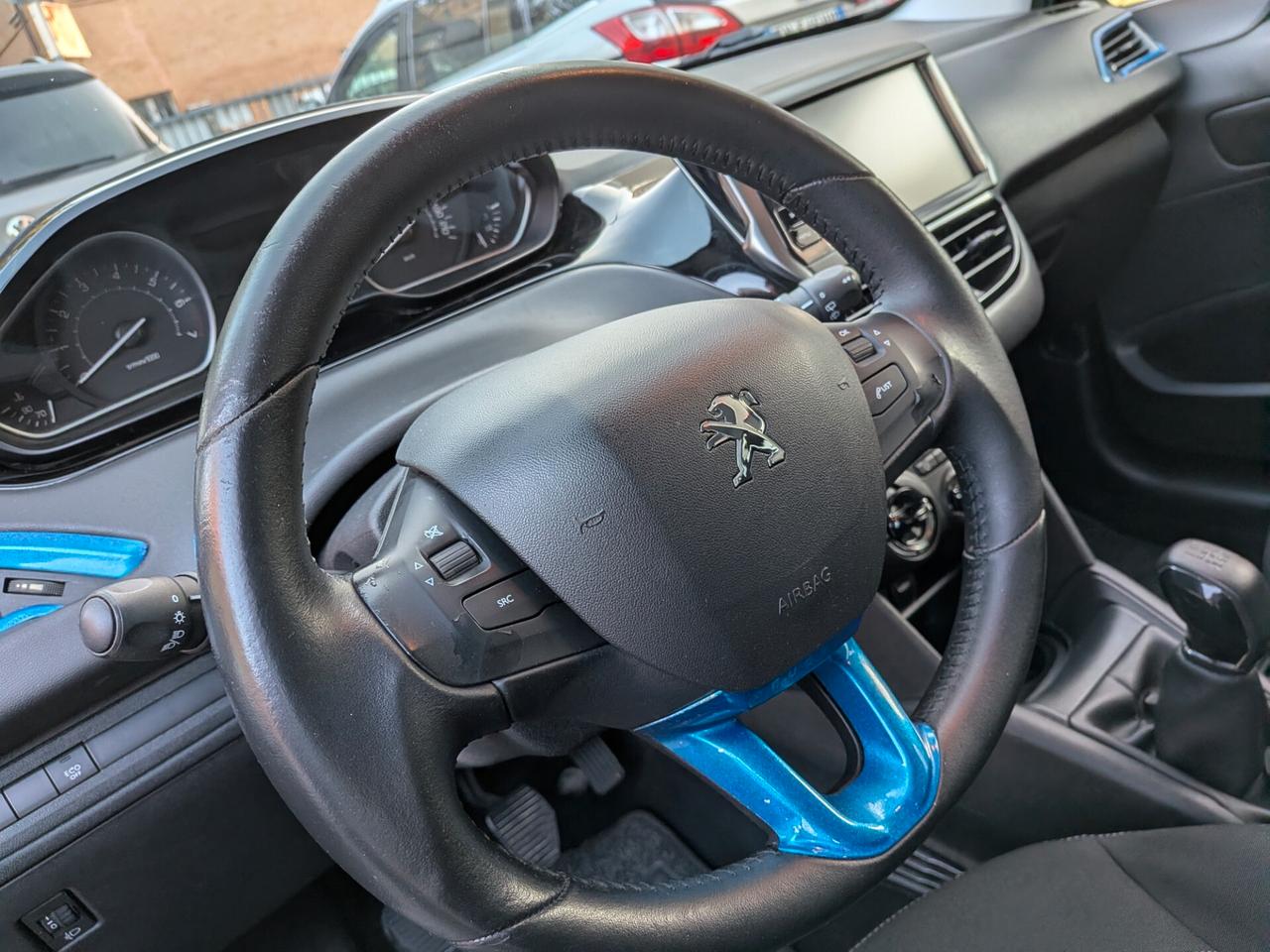Peugeot 208 1.2 83 CV Allure
