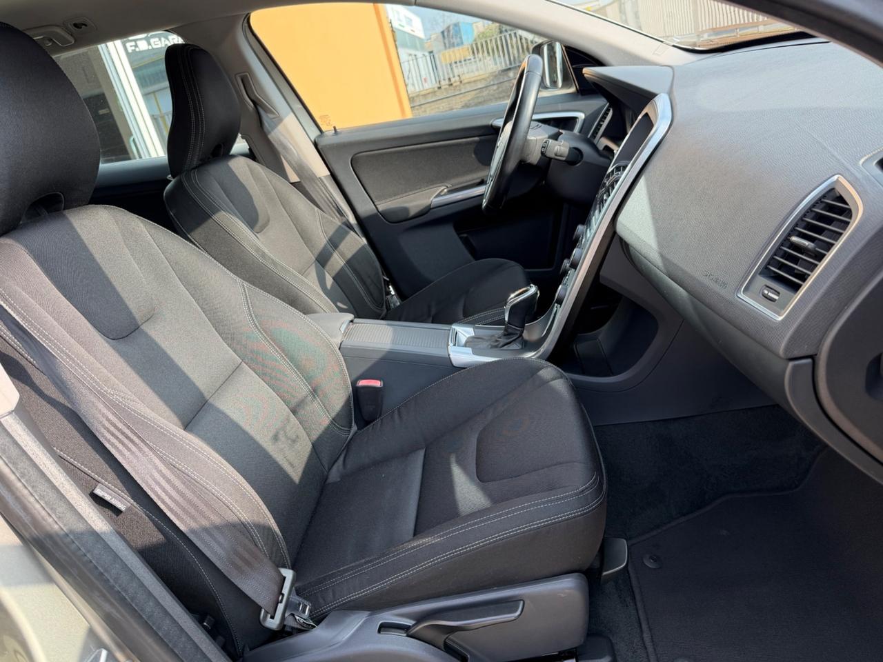 Volvo XC 60 XC60 D3 Geartronic Momentum