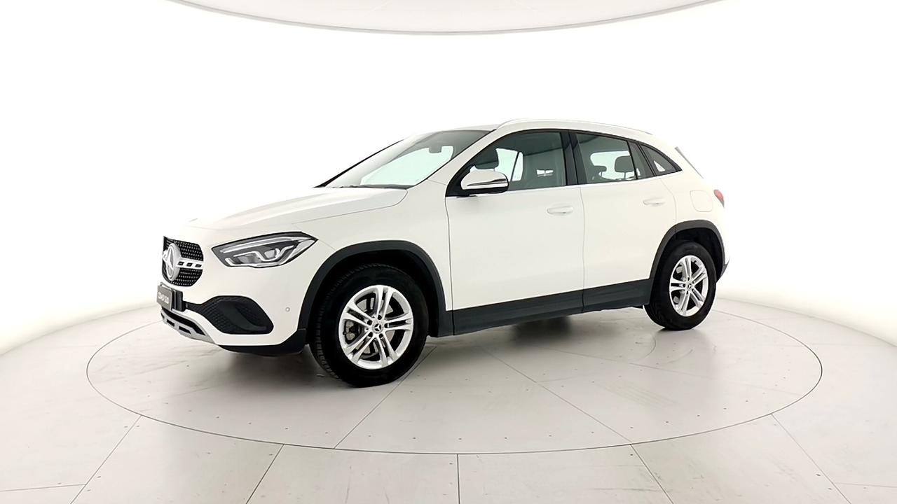 Mercedes-Benz GLA-H247 2020 - GLA 200 d Business auto