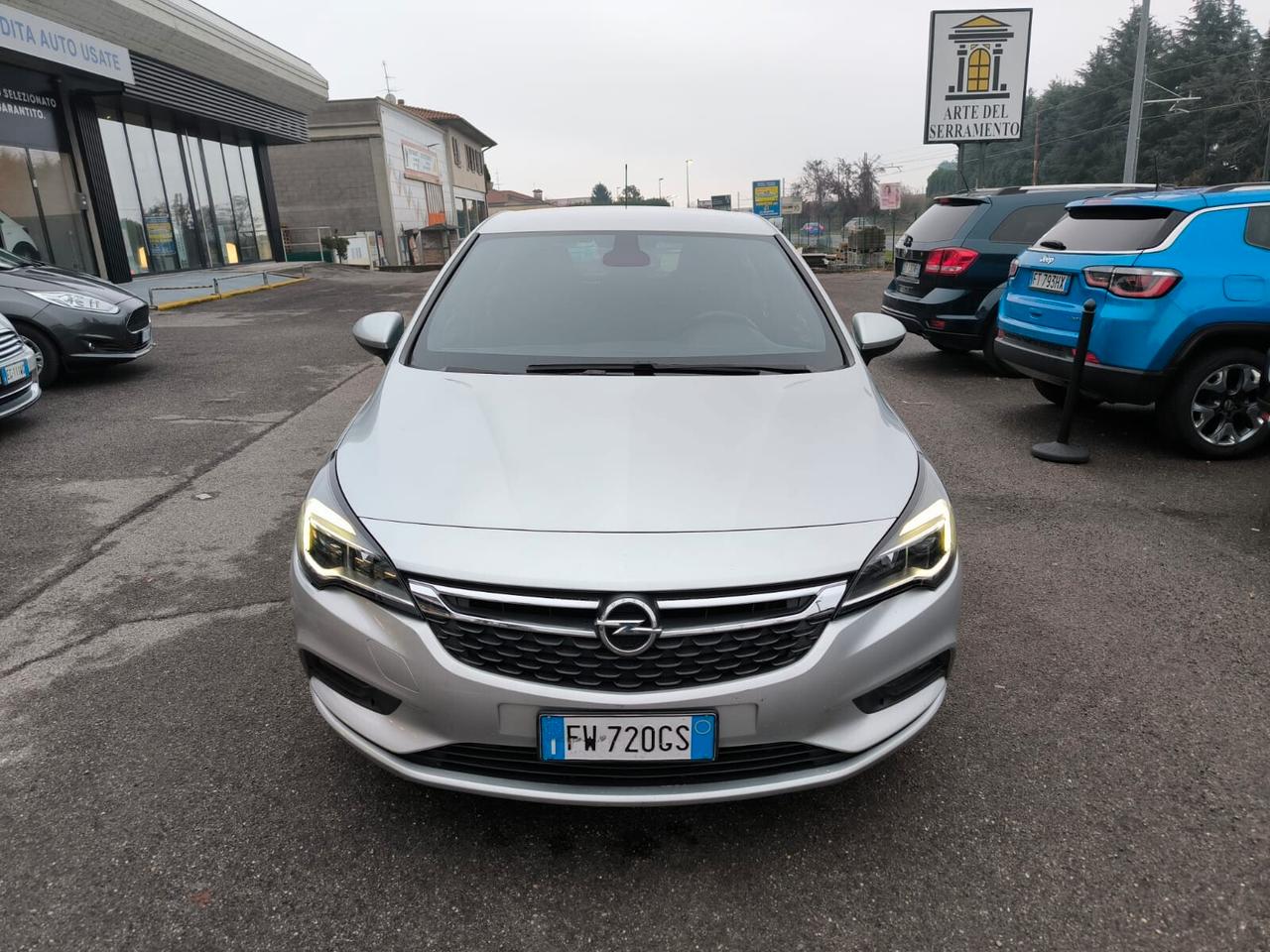 Opel Astra 1.6 CDTi 136CV Start&Stop 5 porte Innovation *NEOPATENTATI*EURO6B*