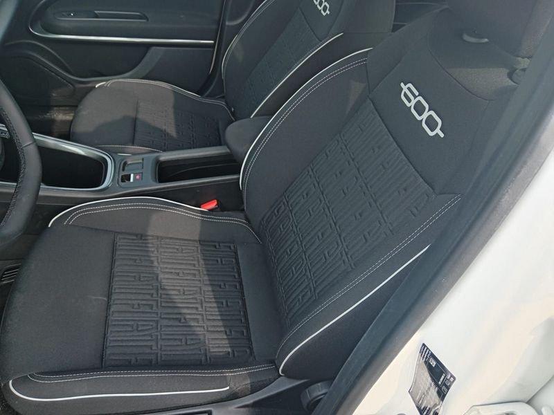 FIAT 600 1.2 Hybrid 145cv Icon