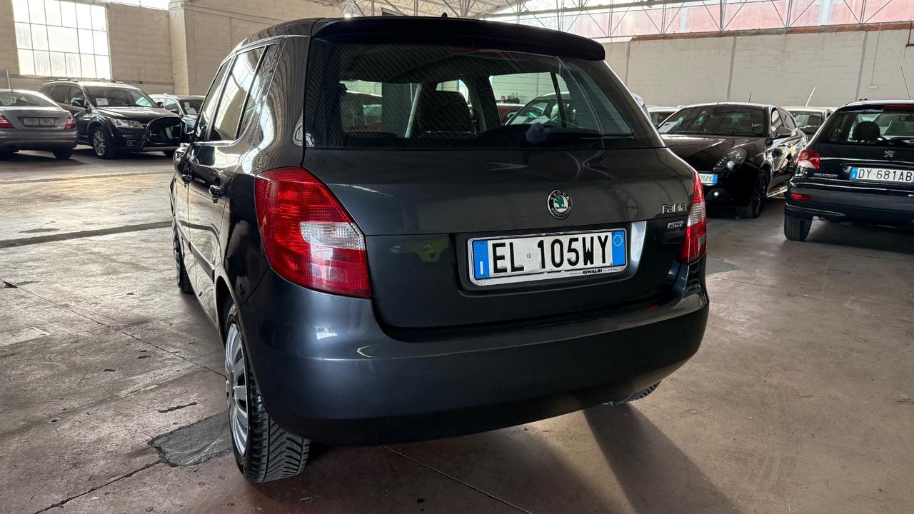 Skoda Fabia 1.2 TSI 86CV 5p. Ambition