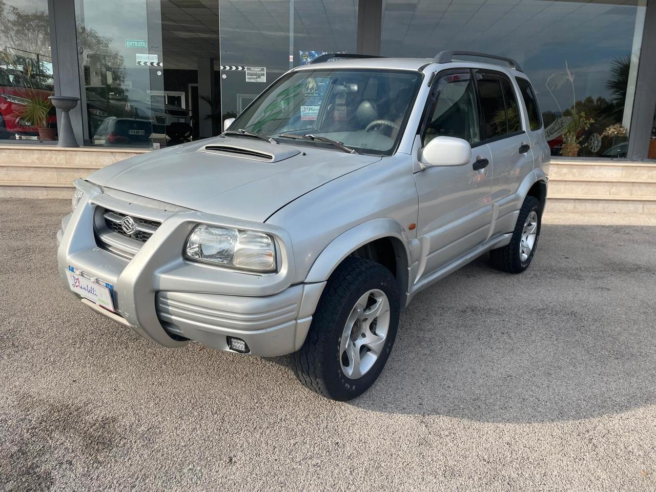 Suzuki Grand Vitara 2.0 TDI .