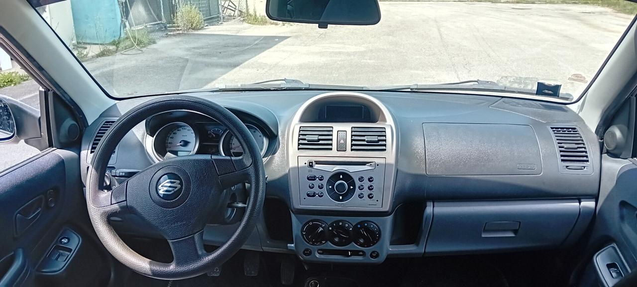 Suzuki Ignis 1.5 16V metano 4x4