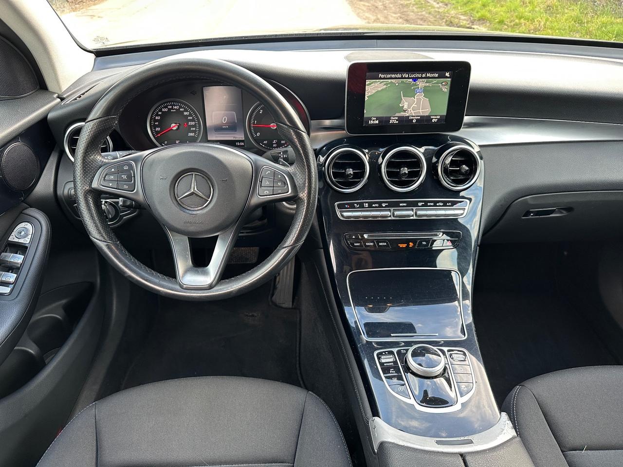 Mercedes-benz GLC 220 d 4Matic - 2016