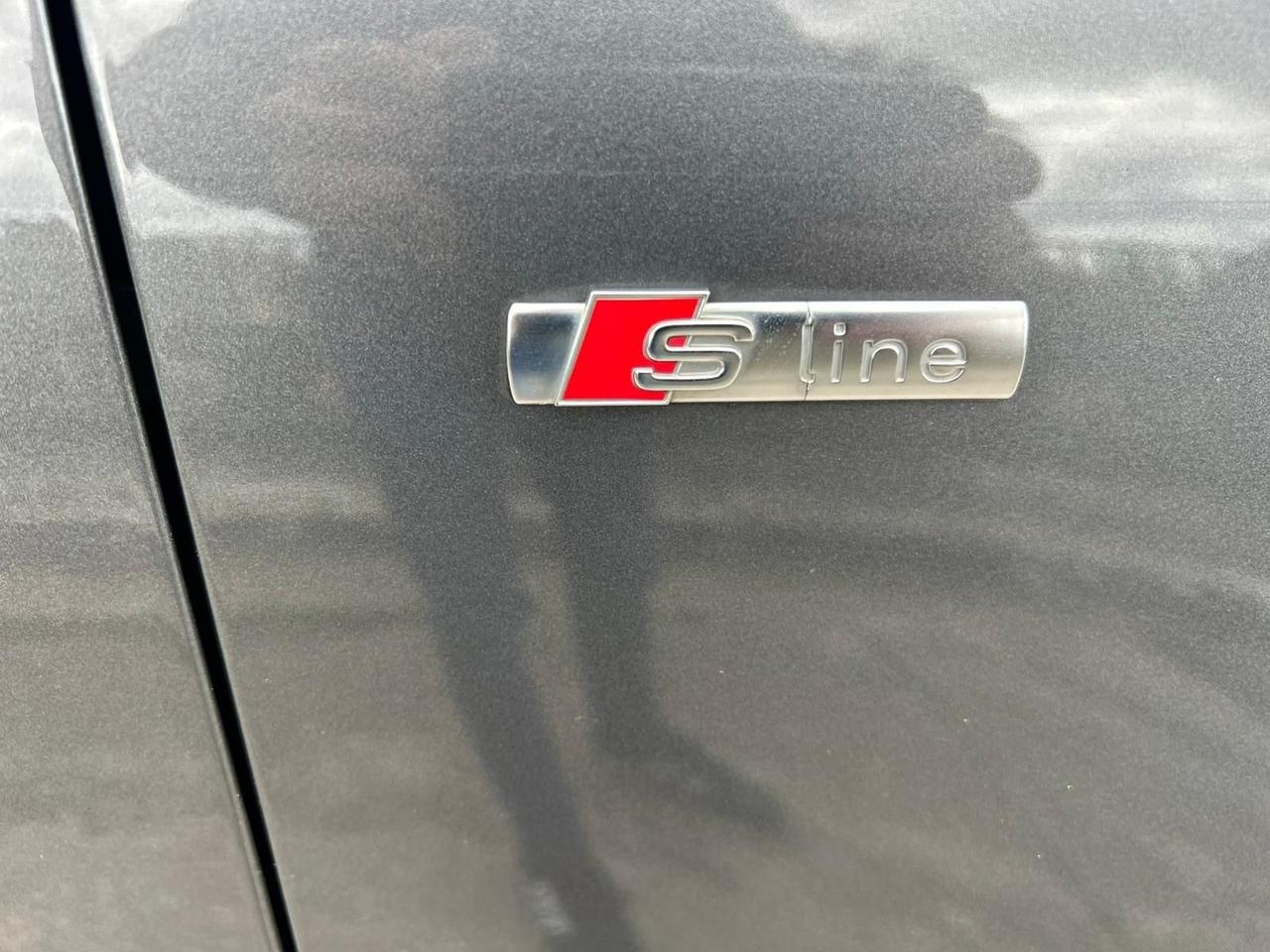 Audi Q3 2.0 TDI 150 CV Sport