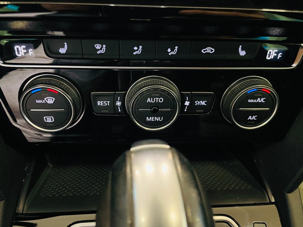 Volkswagen Passat Alltrack 2.0 BiTDI R-Line DSG