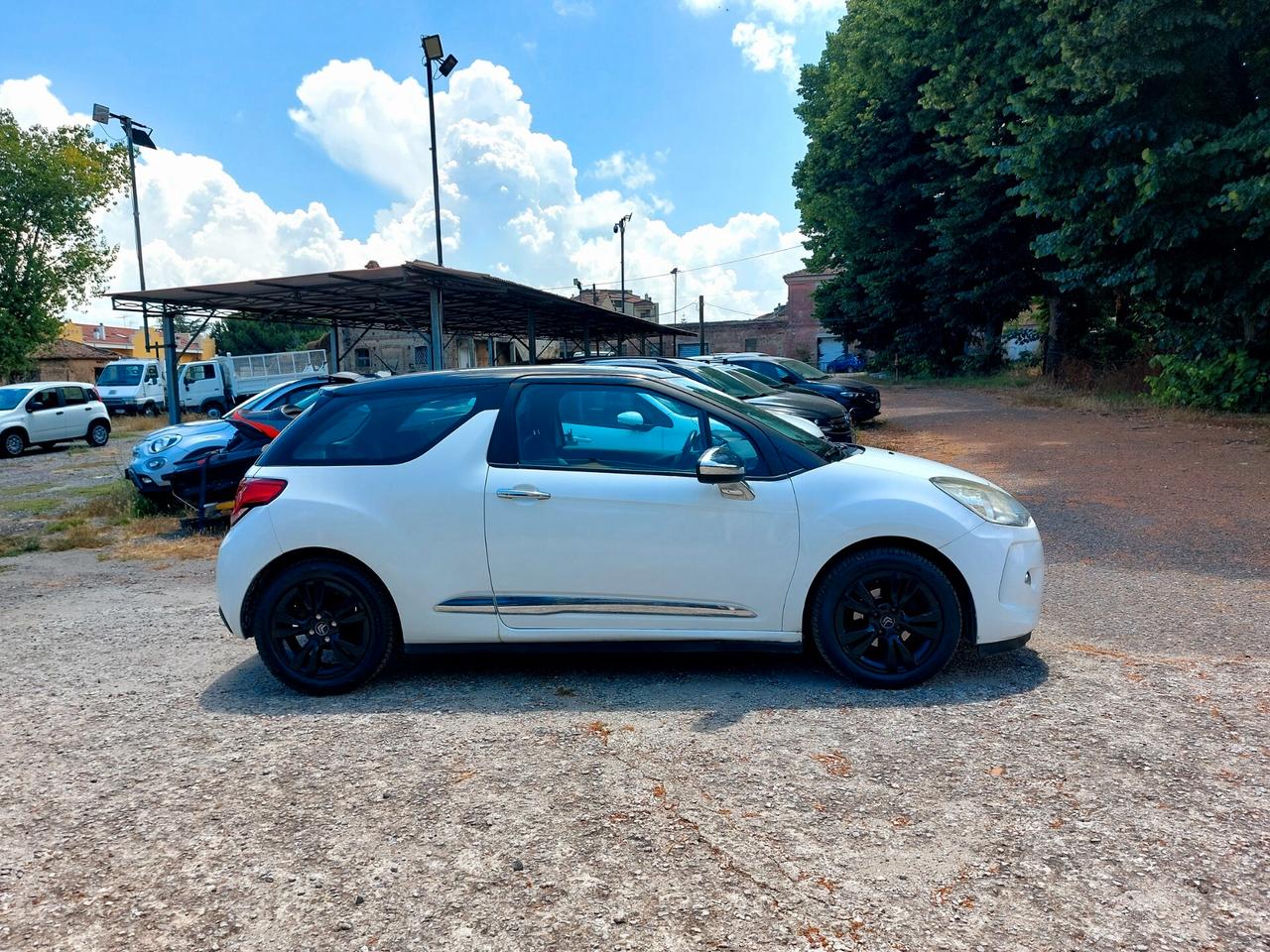 DS3 Coupè 1.4 HDi 70 CV `So Chic` - 2011