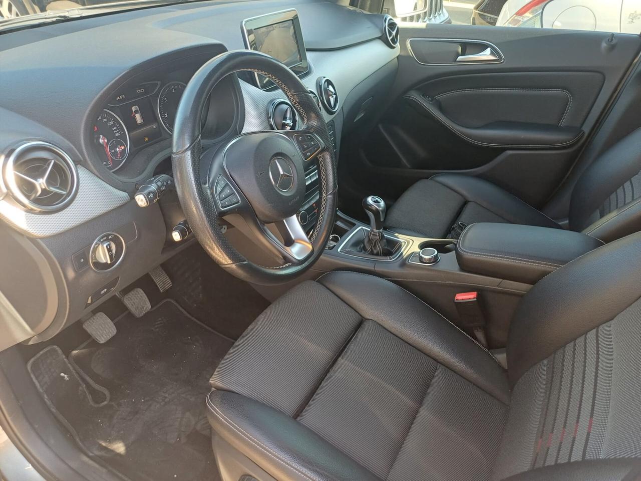 Mercedes-benz B 180 CDI BlueEFFICIENCY Premium