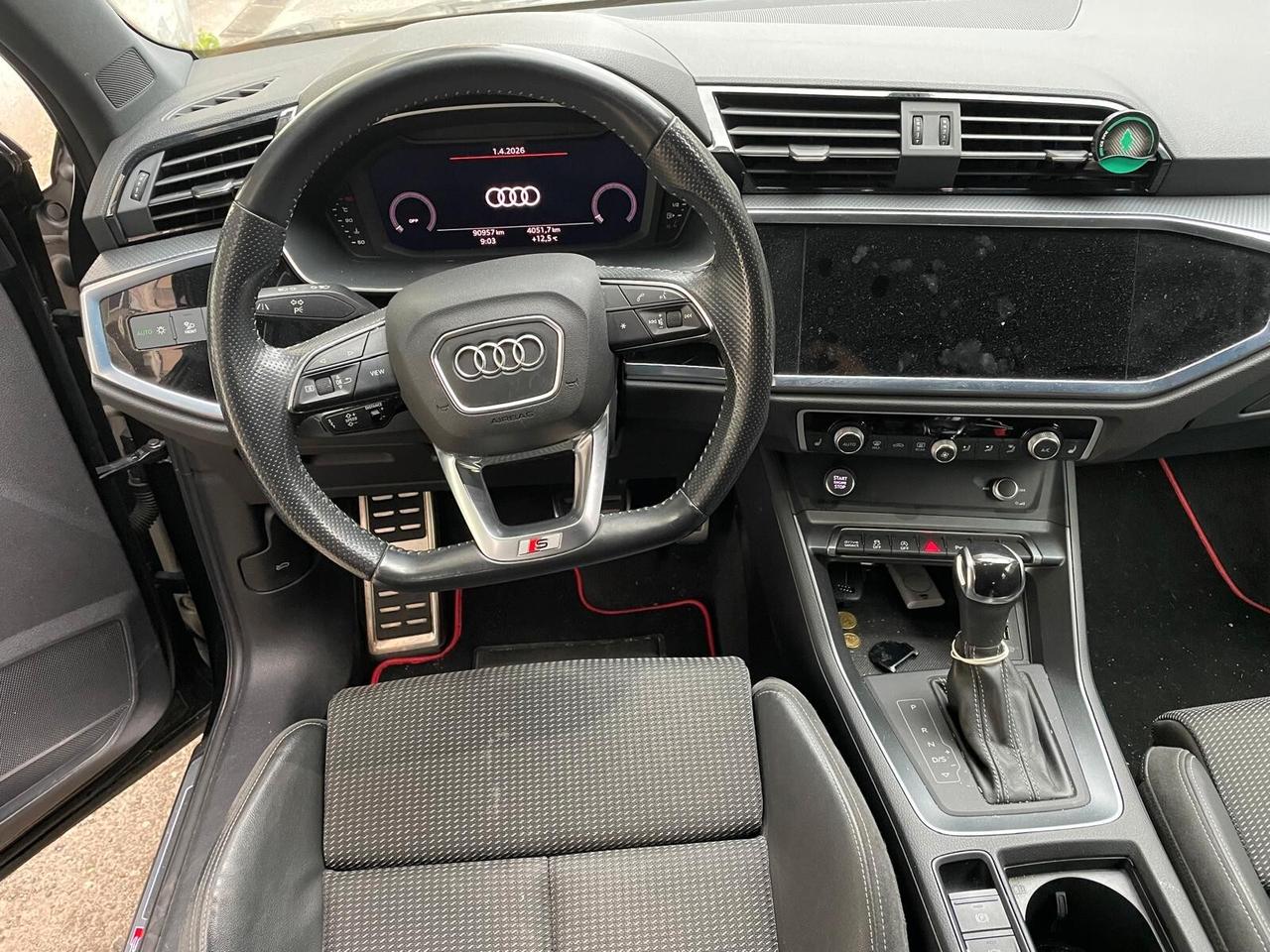 Audi Q3 SPB 35 TFSI S tronic line edition