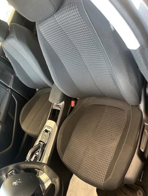 PEUGEOT 308 1,5 DIESEL 2020 AUTOMATICO