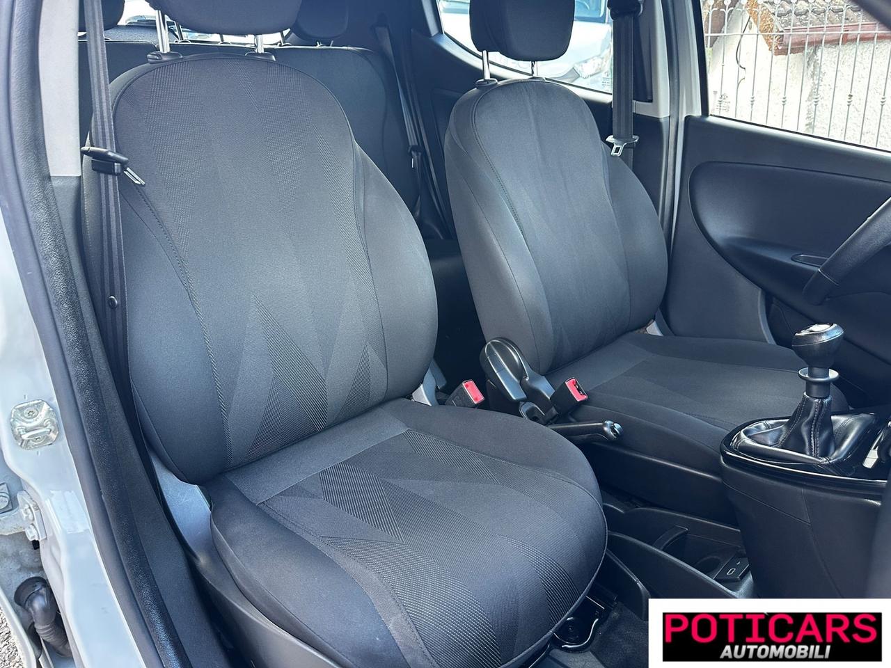 Lancia Ypsilon 1.2 69 CV 5 porte GPL Ecochic Gold