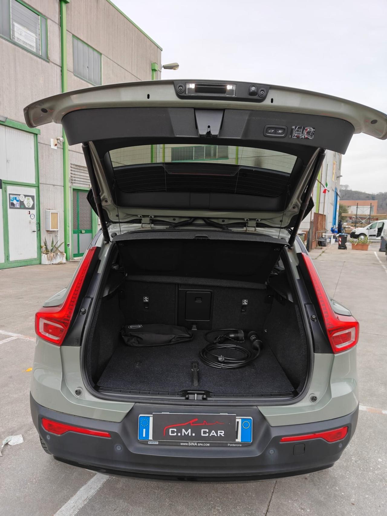 Volvo XC40 Recharge Pure Electric Twin Motor AWD Plus