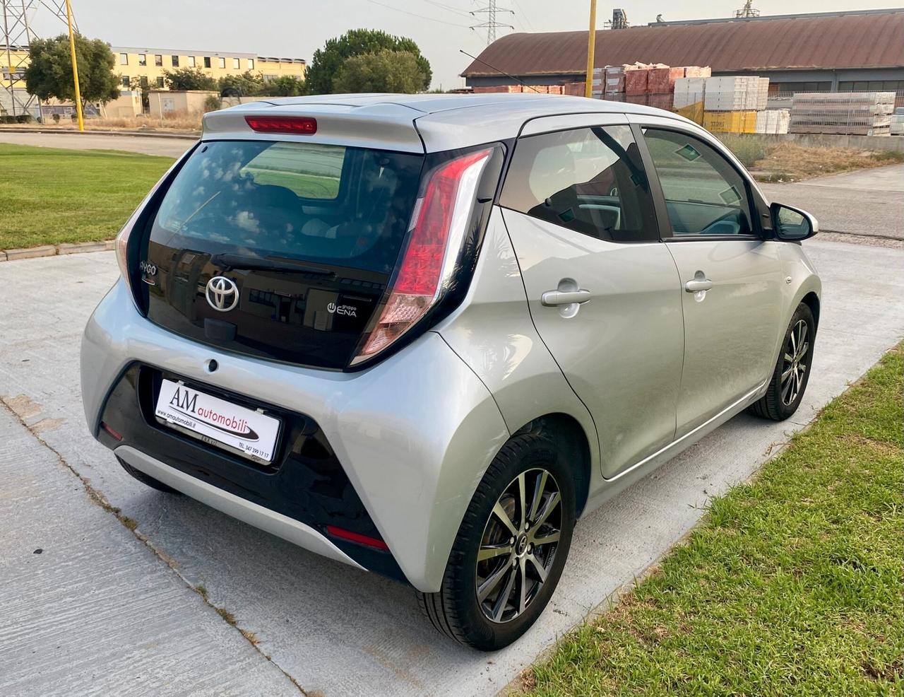 Toyota Aygo 1.0 VVT-i 69 cv. 5 porte X-Cite