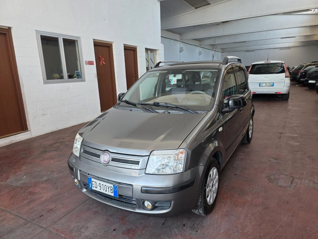 Fiat Panda 1.2 Emotion Dualogic cambio automatico neopat