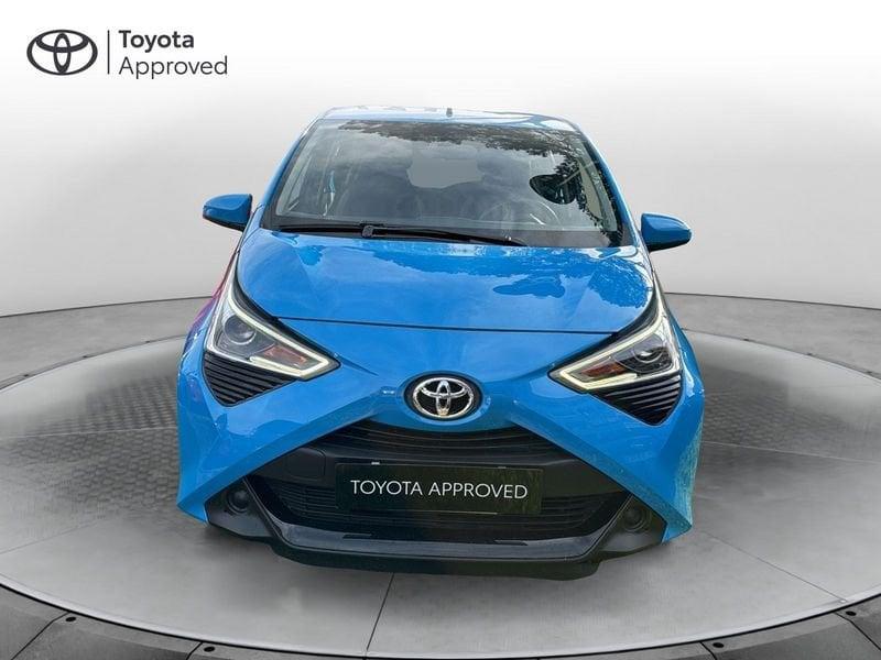 Toyota Aygo Connect 1.0 VVT-i 72 CV 5 porte x-play