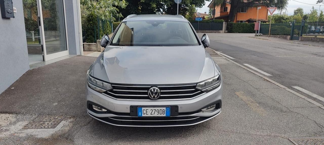 Volkswagen Passat Variant 2.0 TDI SCR 122 CV EVO DSG Business