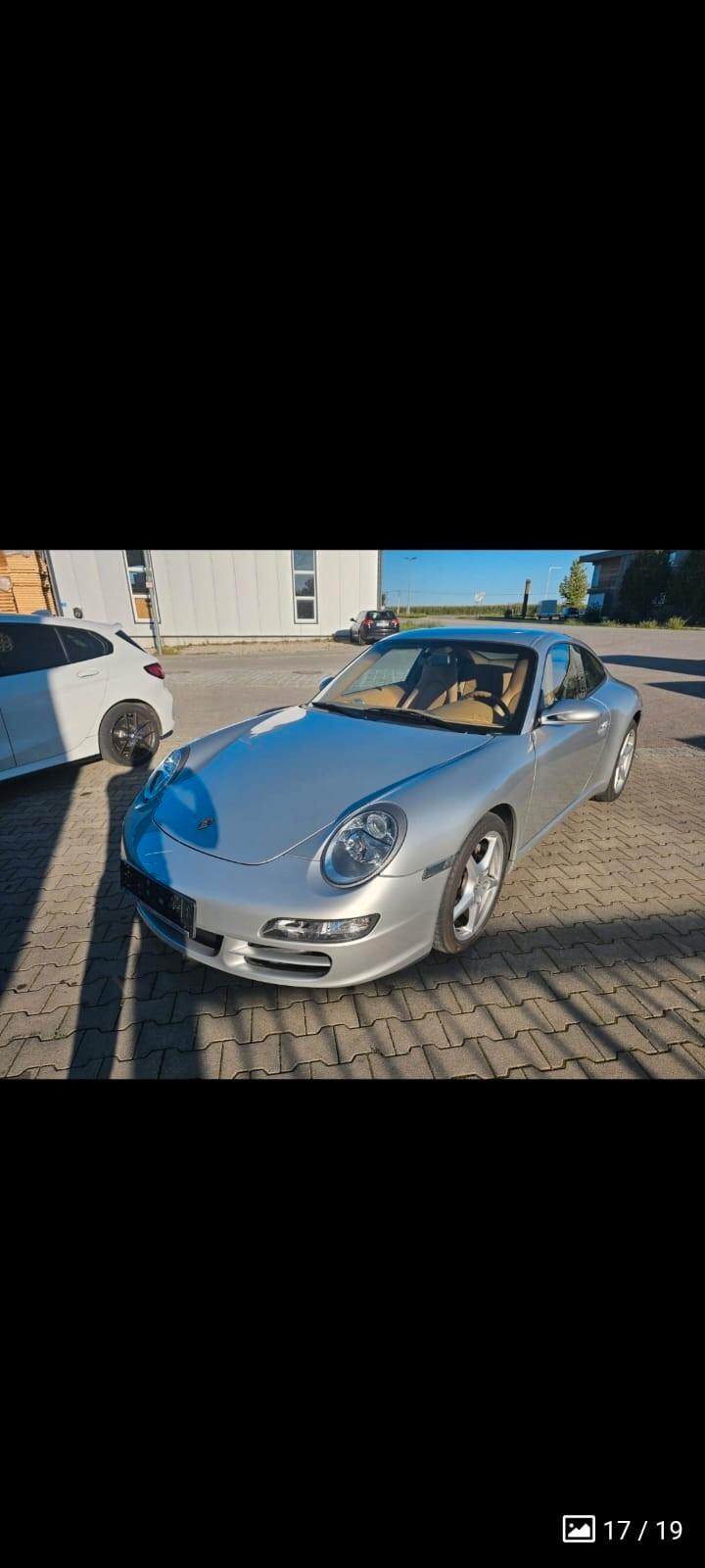 Porsche 911 Carrera Coupe' ** MANUALE ** ** IVA ESPOSTA **