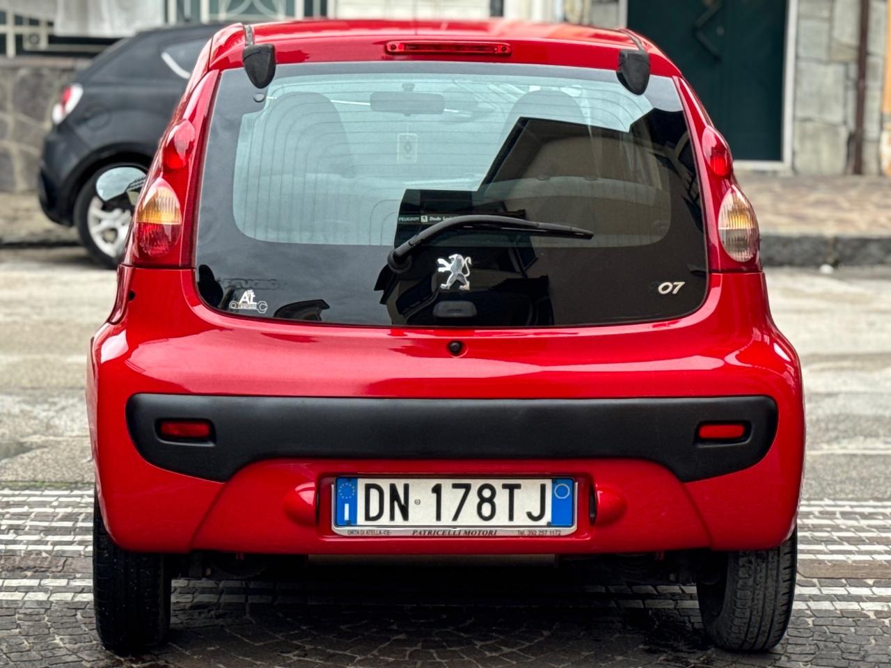 Peugeot 107 1.0 68CV 5p. Sweet Years