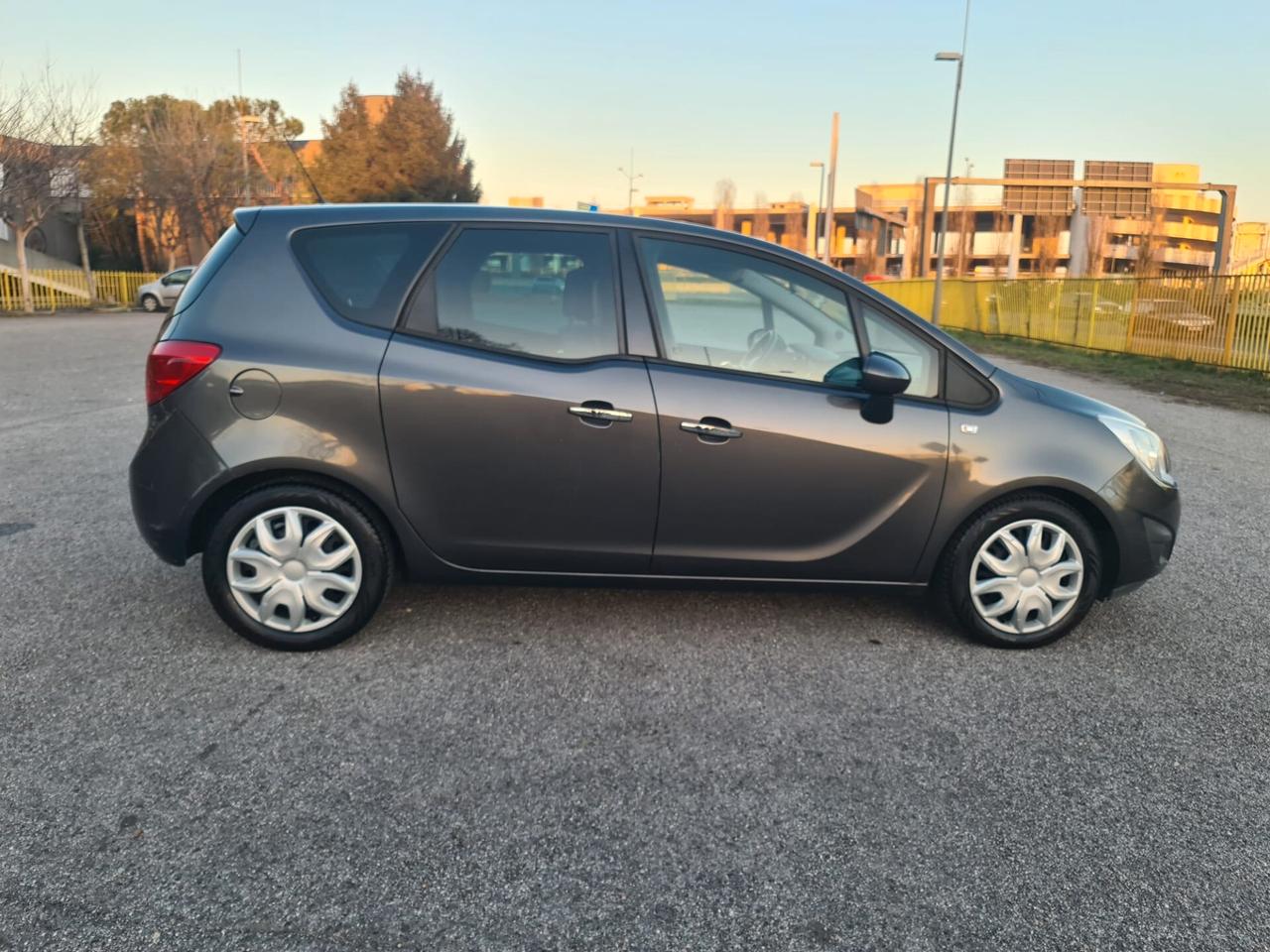 Opel Meriva 1.3 CDTI 95CV ecoFLEX Cosmo