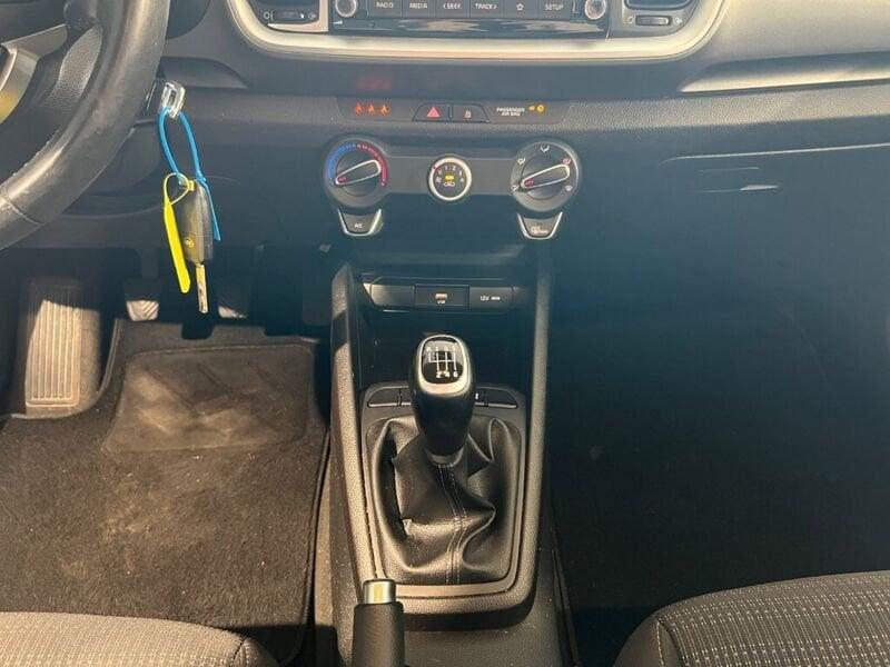 KIA Stonic 1.0 T-GDi 100 CV MHEV iMT Style