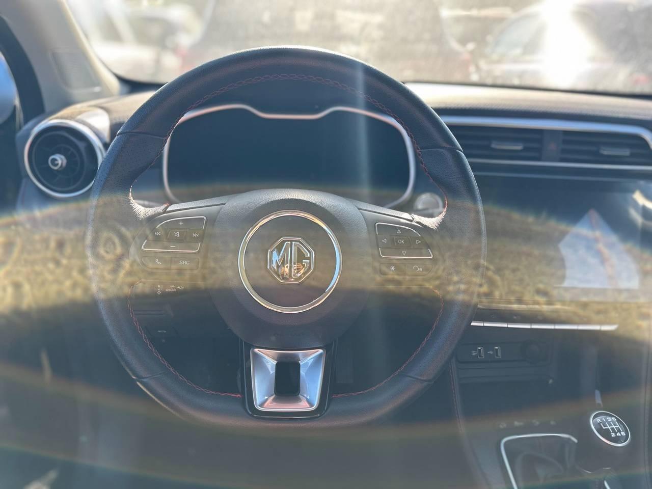 MG ZS 2021 - ZS 1.0 Luxury