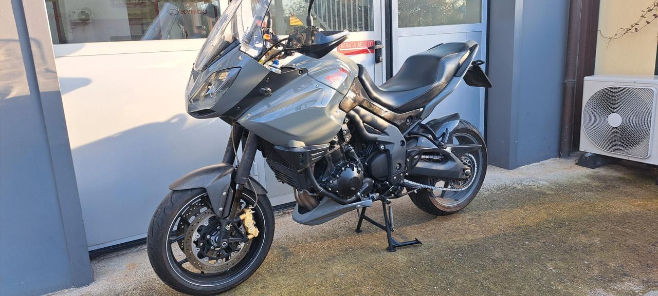 Triumph Tiger 1050