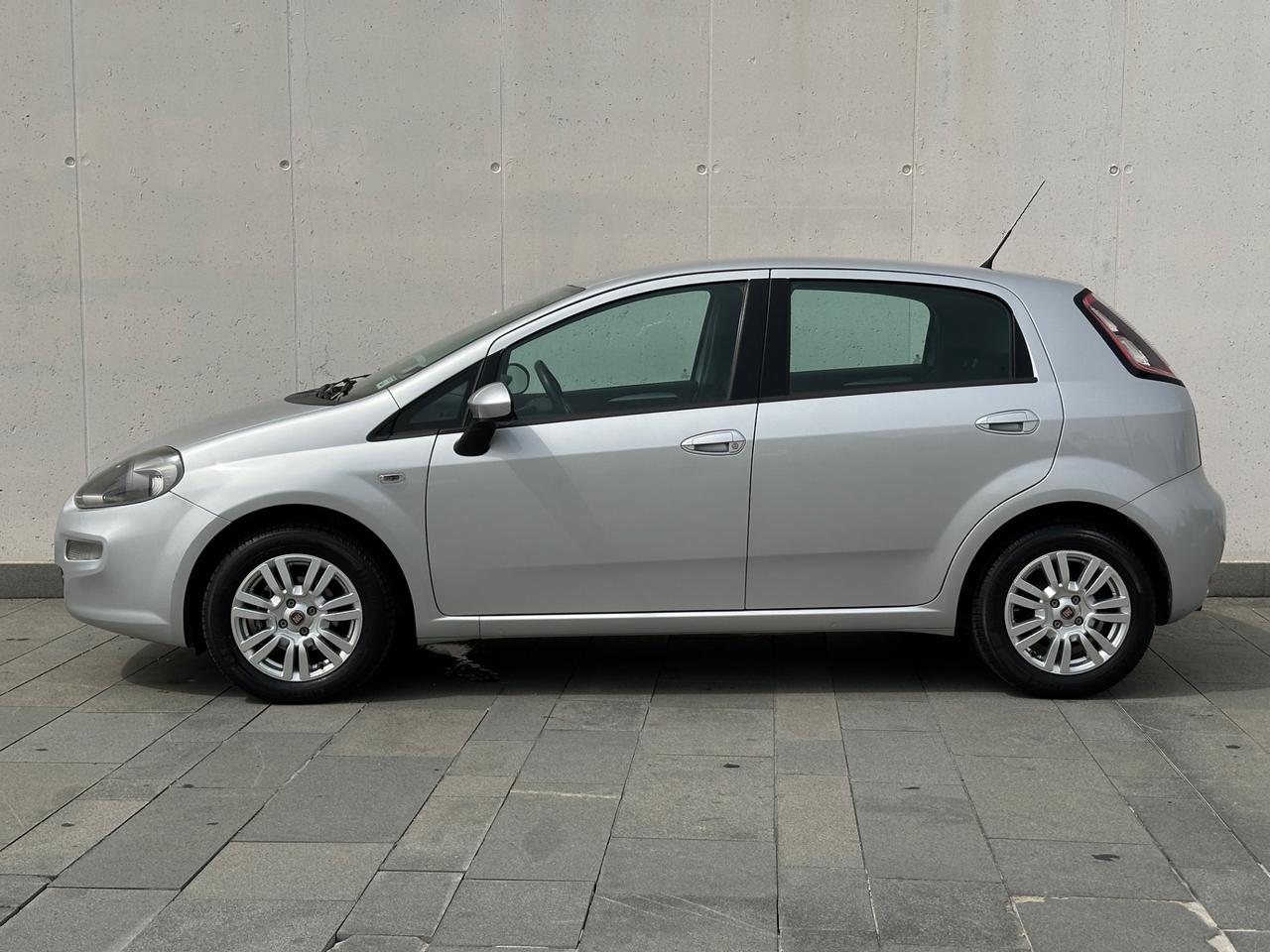 Fiat Punto 1.3 MJT II 75 CV 5 p Neopatentati