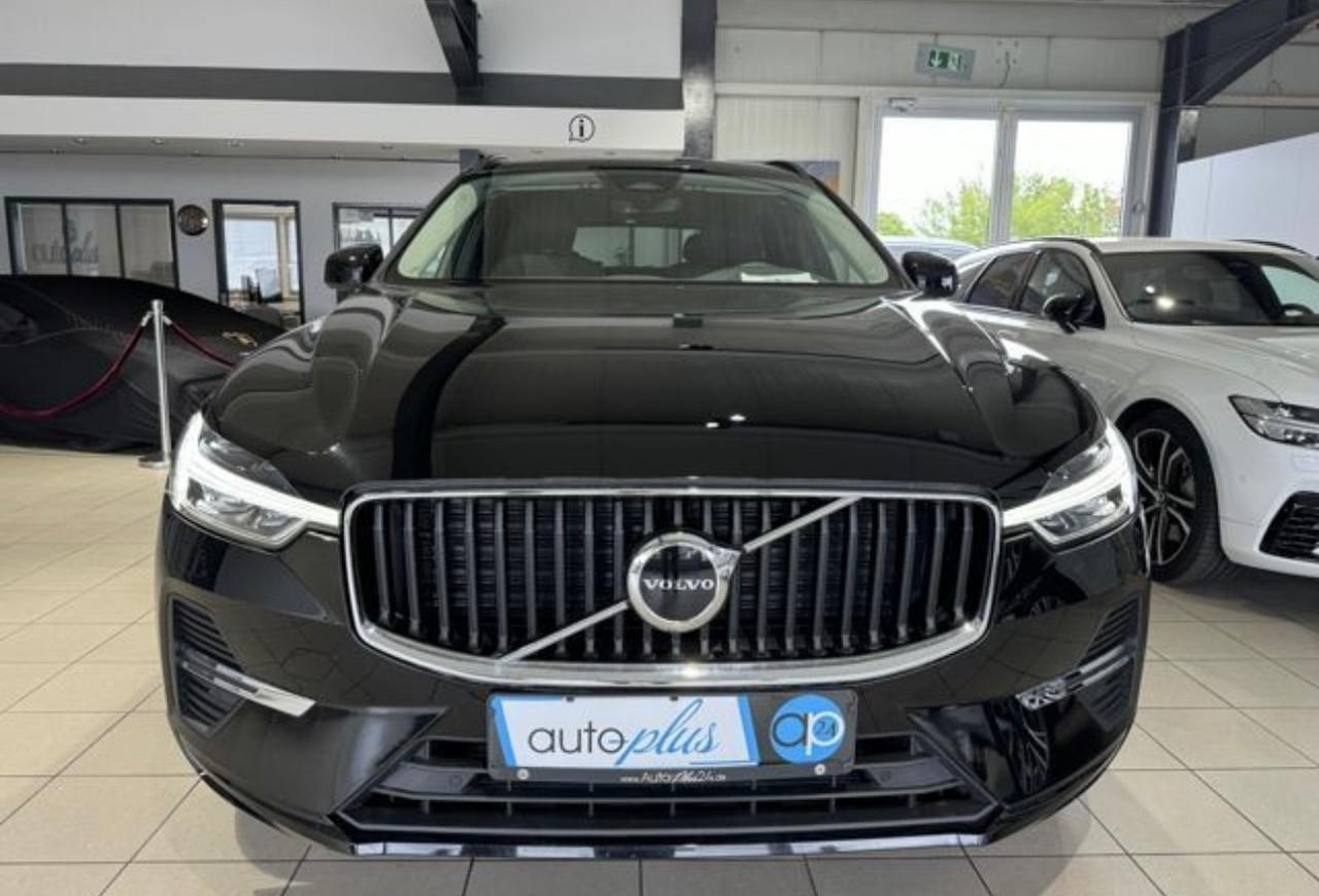 Volvo XC 60 B4 (d) automatico Business