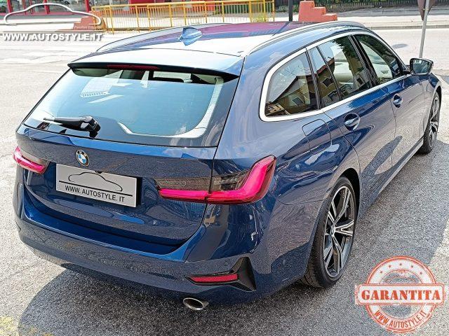 BMW 320 d 48V xDrive Touring STEPTRONIC/AUTOMATICA 4x4