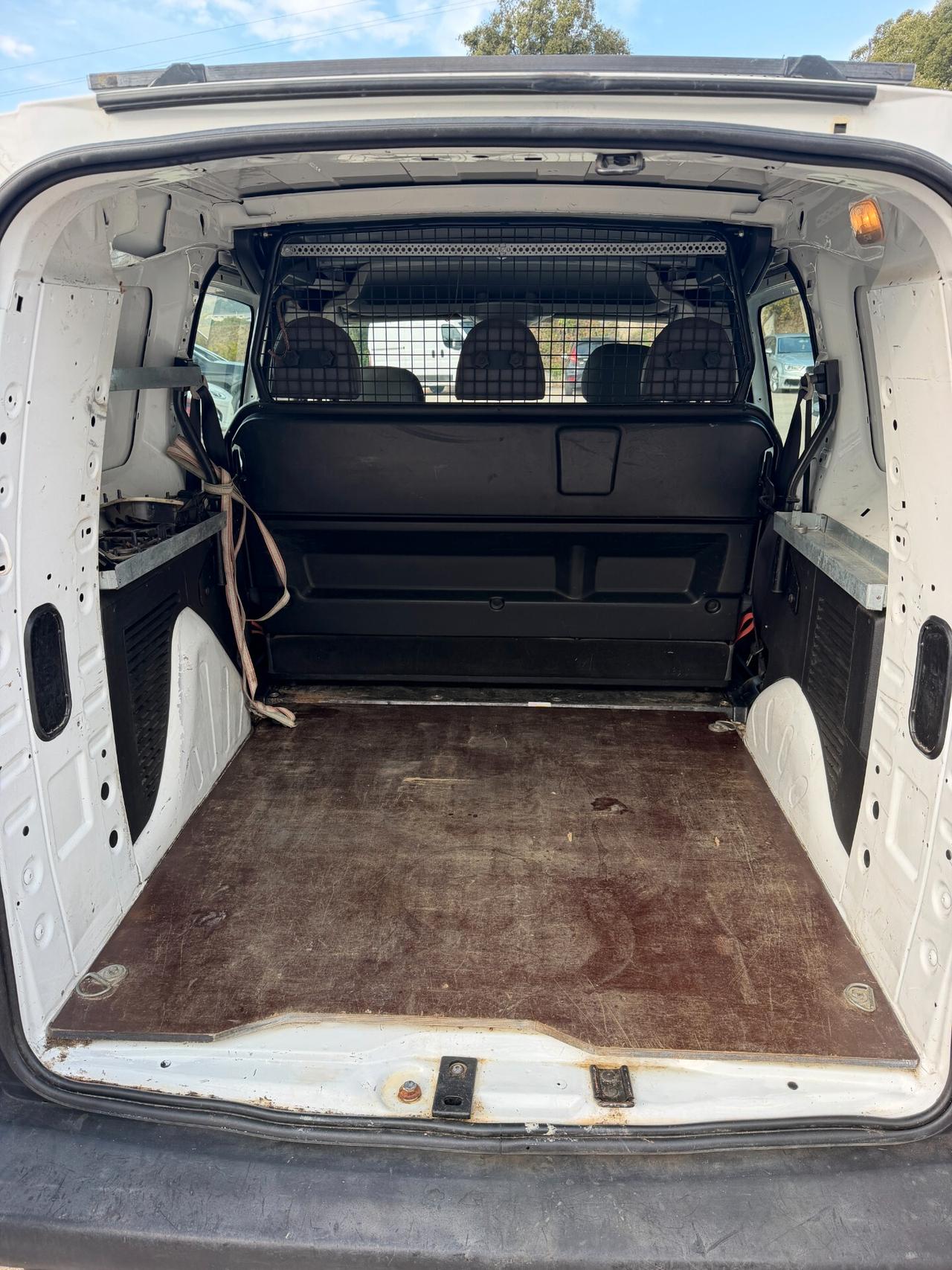 Peugeot Partner 1.6 8V HDi 90CV FAP 4x4 L1 2 posti Furgone Endurance