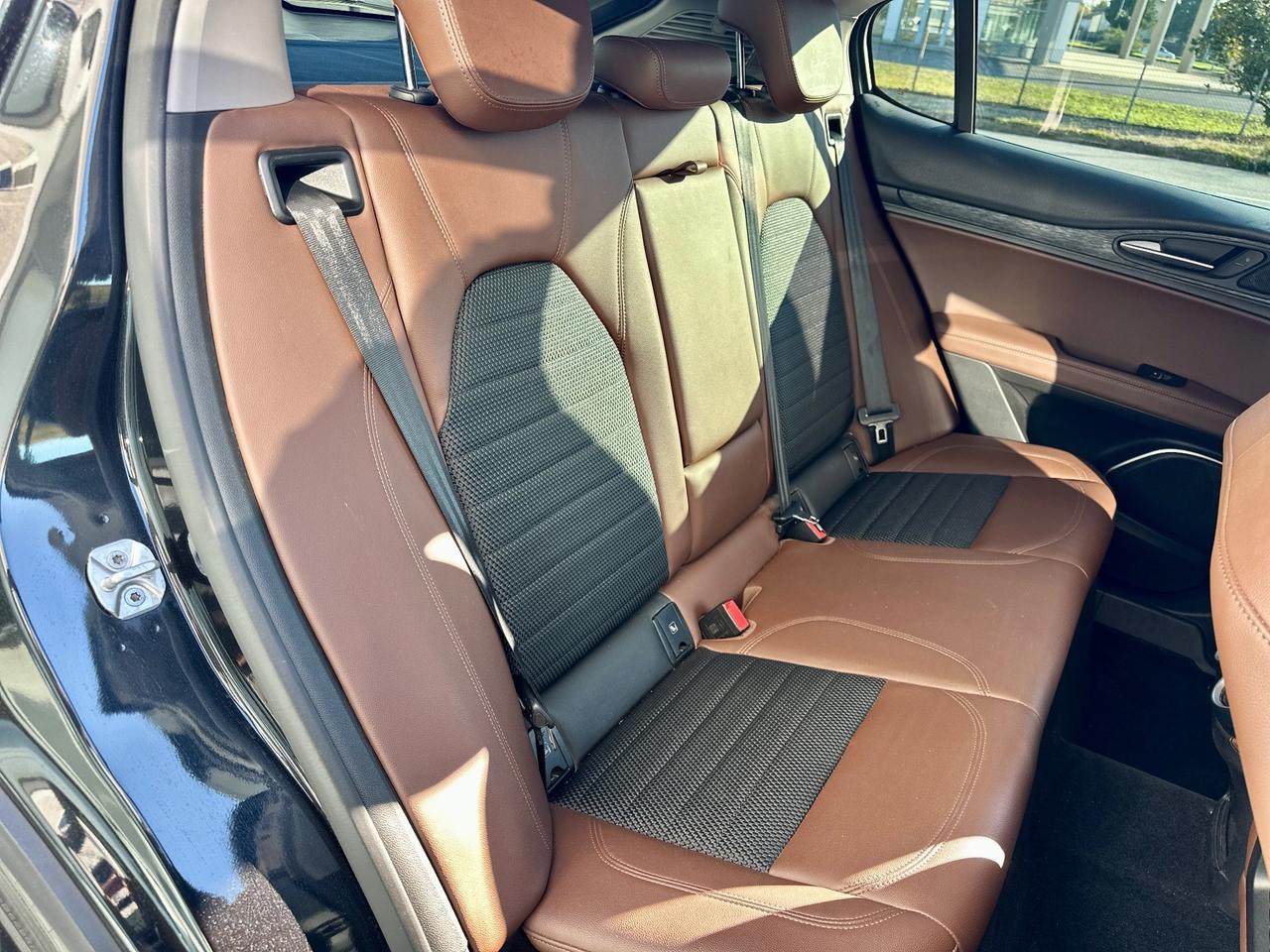 Alfa Romeo Stelvio 2.2 Turbodiesel 210 CV AT8 Q4 Super