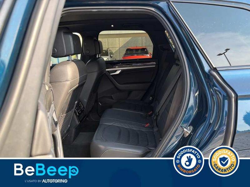 Volkswagen Touareg 3.0 V6 TDI ELEGANCE R-LINE EXTERIOR PACK 2