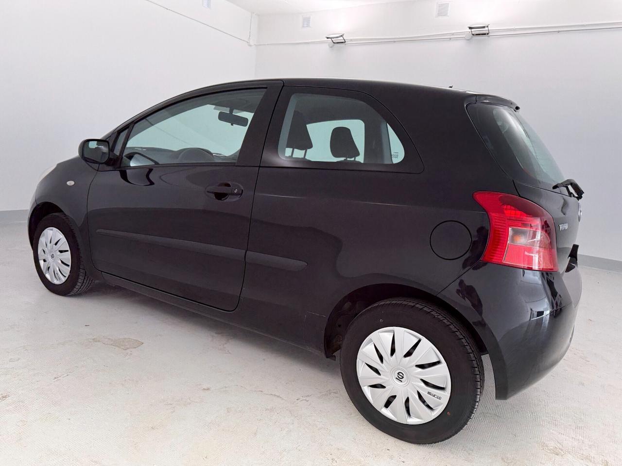 Toyota Yaris 1.0 CLIMA