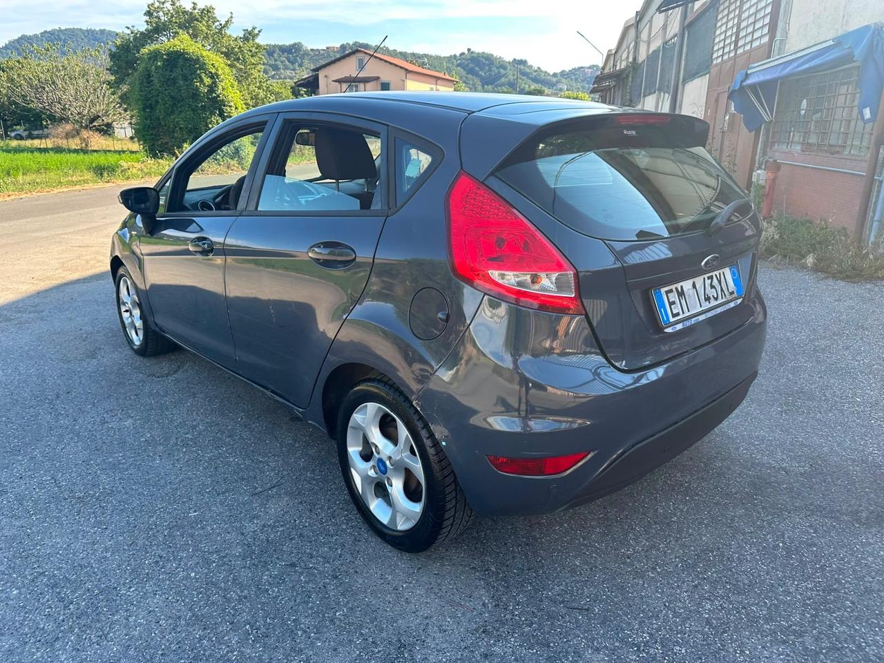 Ford Fiesta 1.4 5 porte Bz.- GPL Titanium