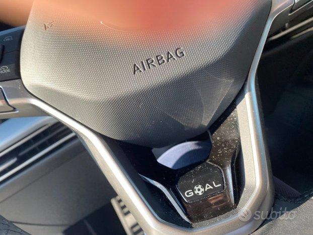 VOLKSWAGEN Golf 1.5 eTSI 150 CV DSG GOAL