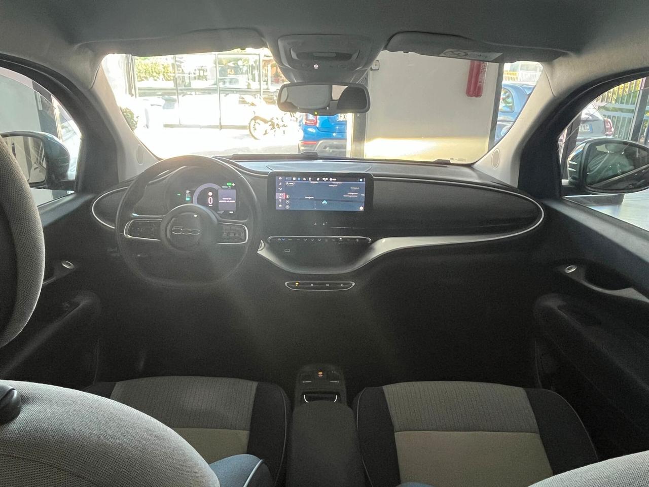 Fiat 500 500e Berlina 42 kWh Icon