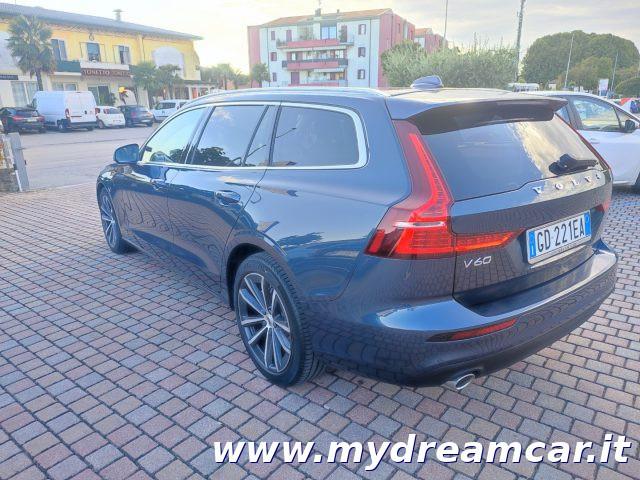 VOLVO V60 B4 (d) Geartronic Momentum Business Pro