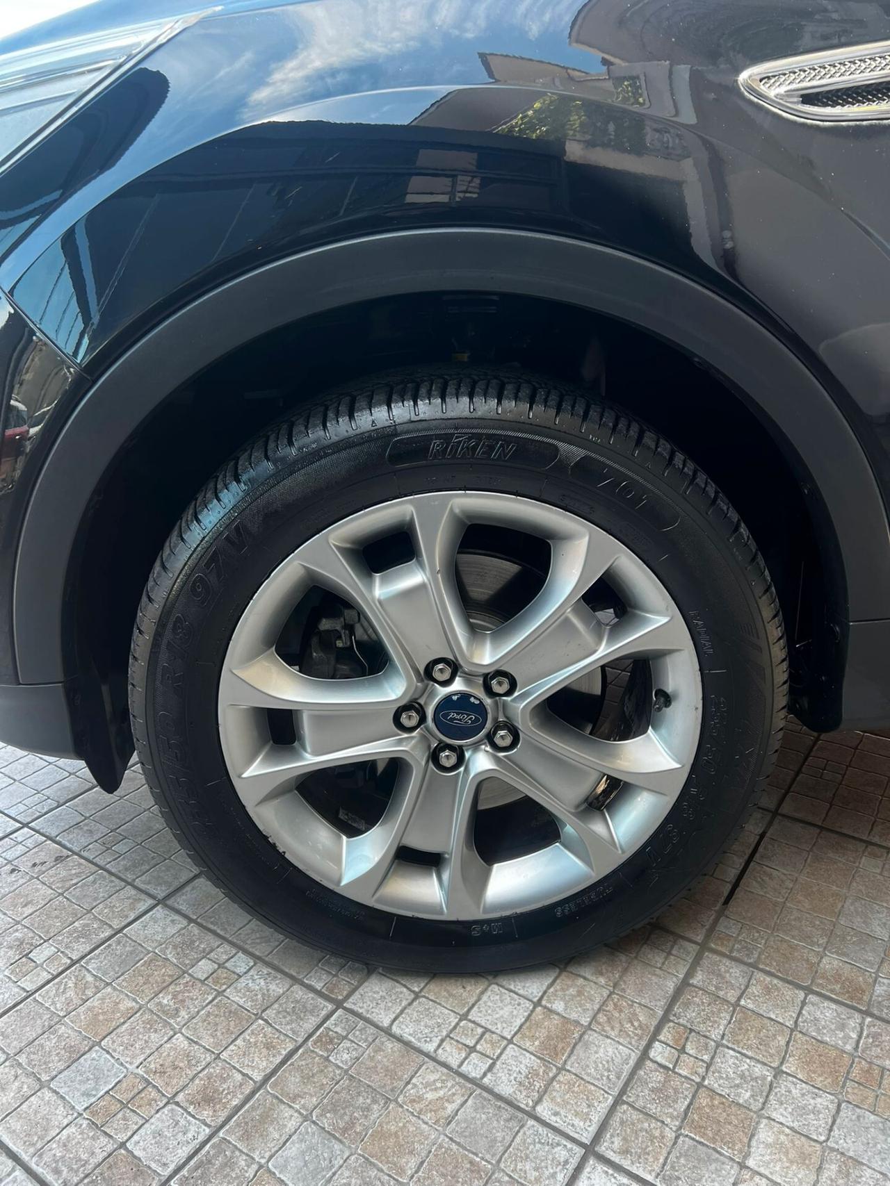 Ford Kuga 2.0 TDCI 150 CV S&S 2WD Titanium