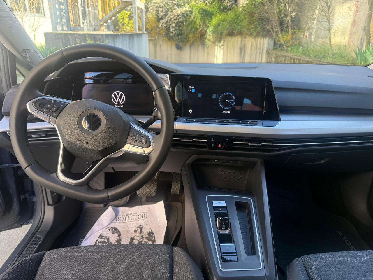 Volkswagen Golf Variant 1.0 eTSI EVO DSG Life