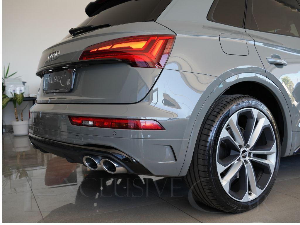 AUDI - SQ5 TDI