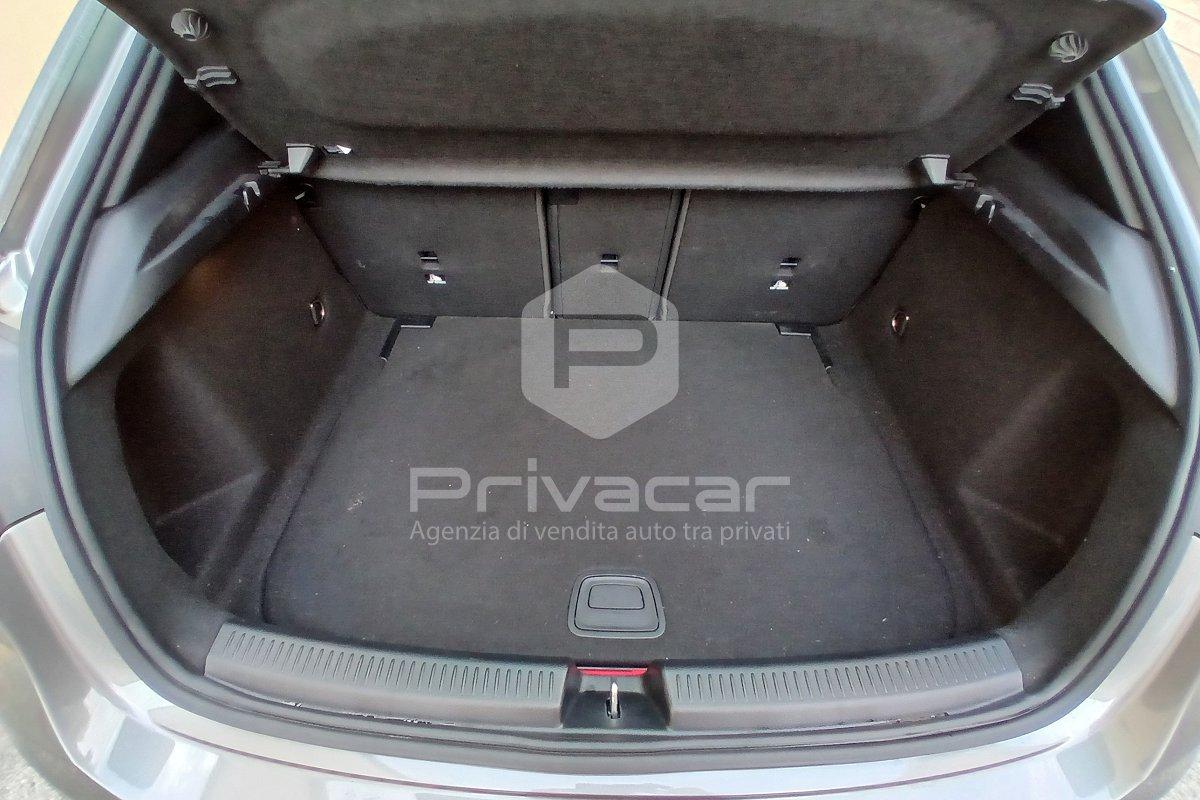 MERCEDES A 180 Automatic AMG Line Advanced Plus