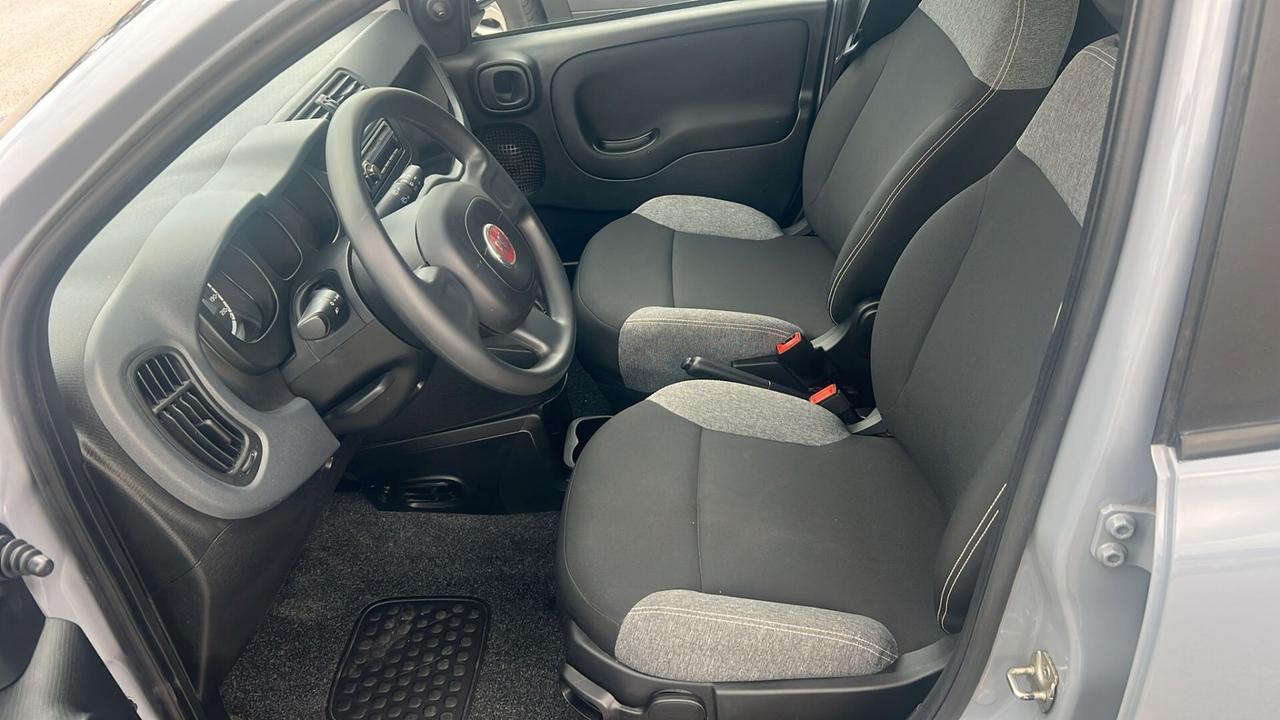 Fiat Panda 1.0 FireFly S&S Hybrid Neopatentati