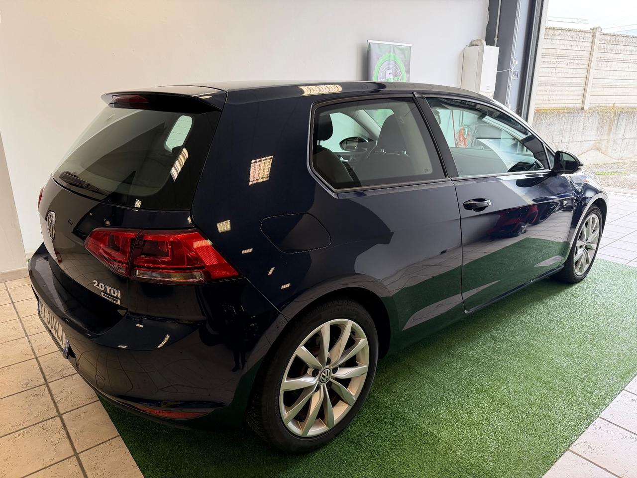 Volkswagen Golf 2.0 TDI 3p. Highline BlueMotion Technology