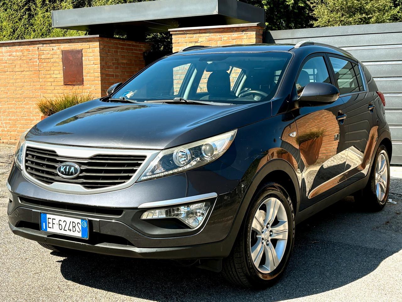 KIA SPORTAGE 1.6i(benz.)-169000km-U.Propr-2011