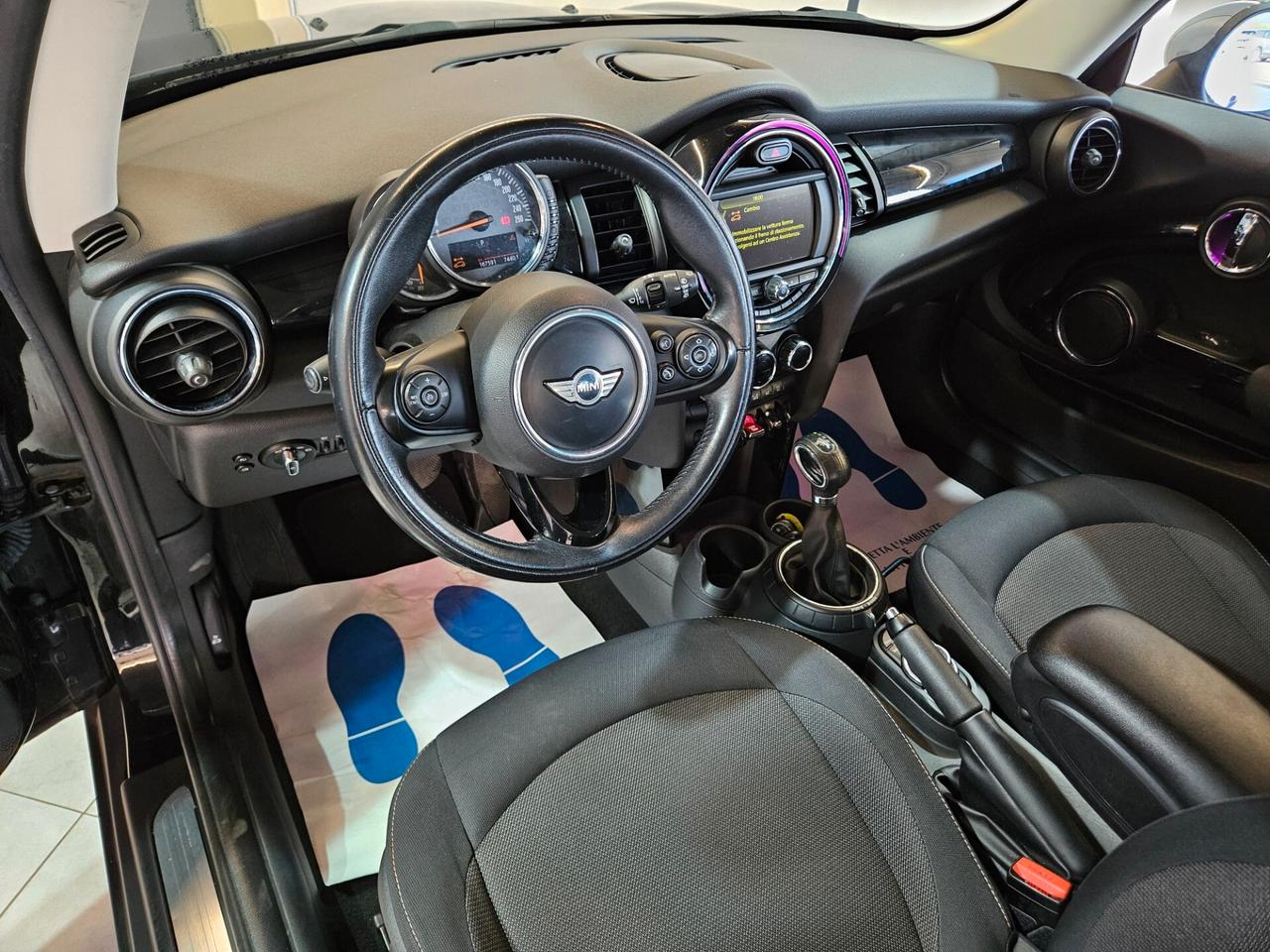 MINI Cooper D 1.5 3p auto