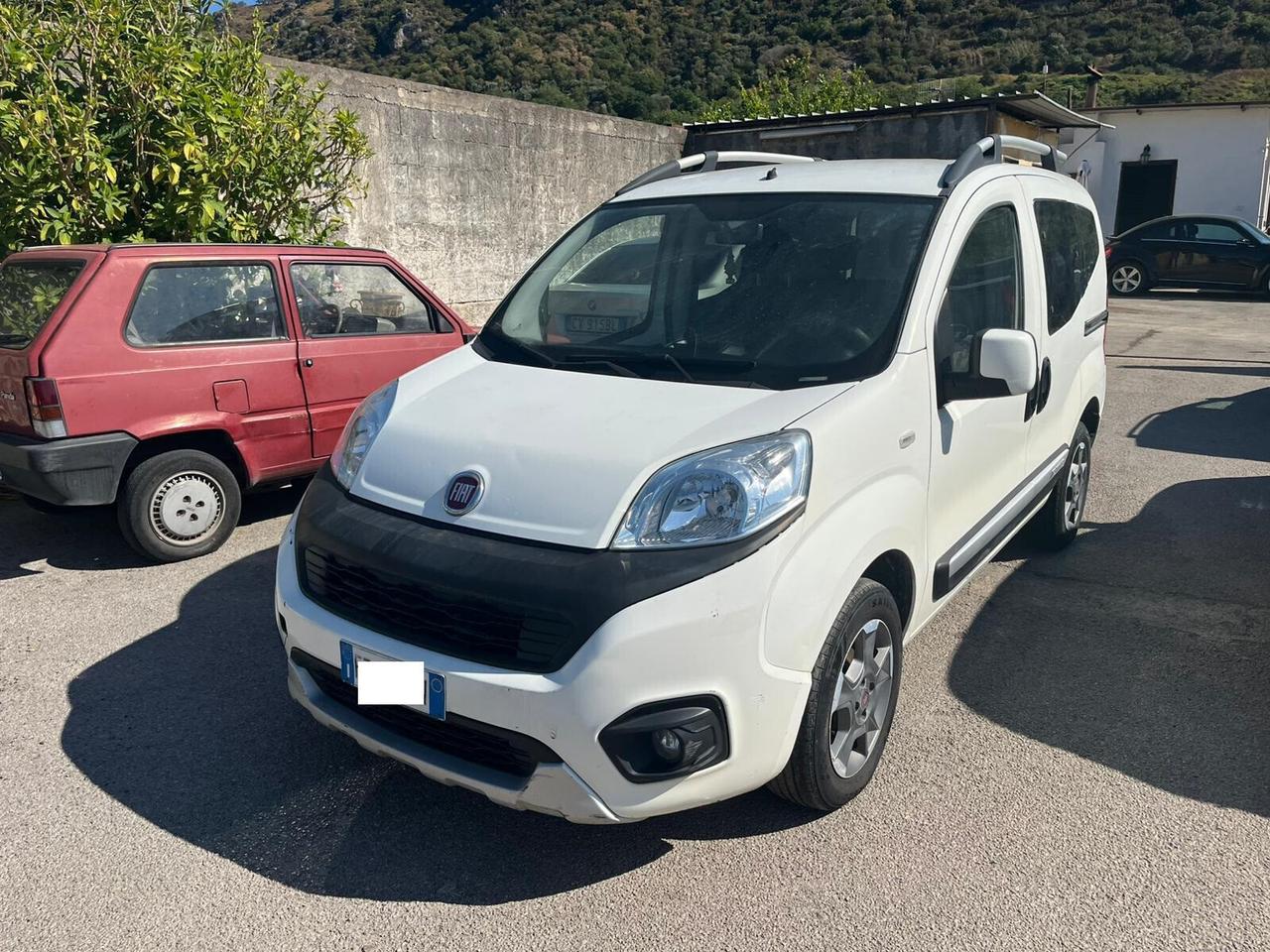 Fiat Qubo 1.3 MJT 95 CV Trekking n1 autocarro
