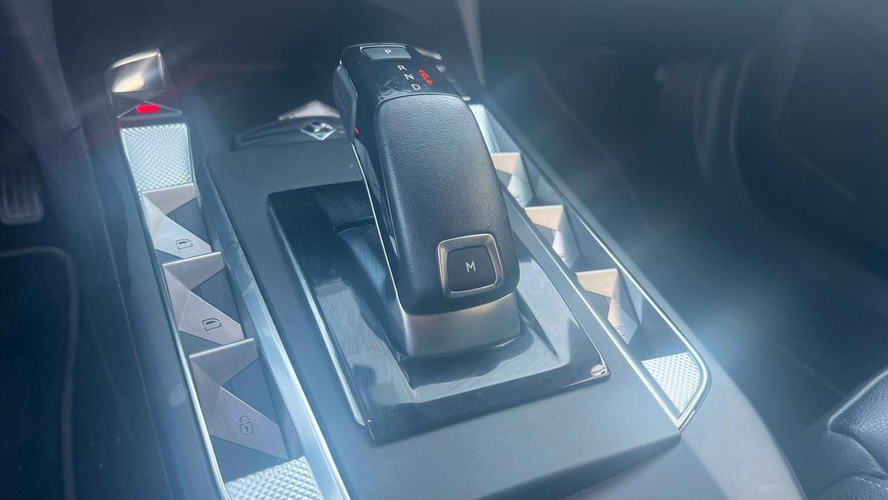 Ds DS3 3 Crossback BlueHDi 130 aut. Faubourg